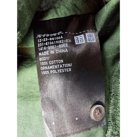 Uniqlo Size Small Women's Green Embroidered Floral Print Sleeveless Back Zip Top - Picture 7 of 9